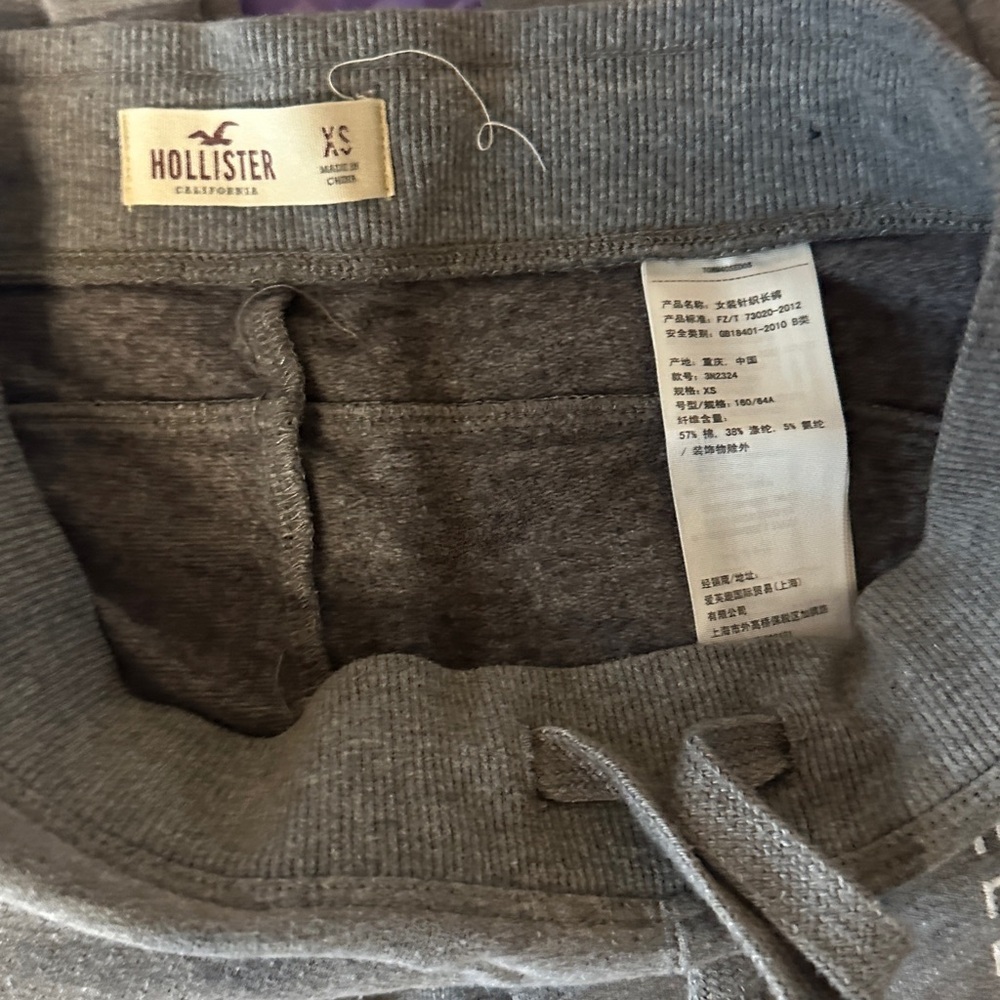 Hollister Charcoal Joggers xs - Picture 3 of 4